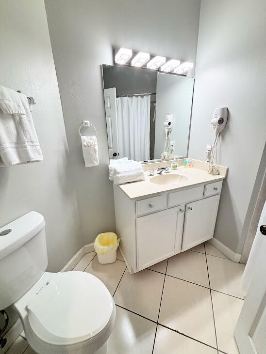 CASTLE PINES CONDOMINIUM - Residential