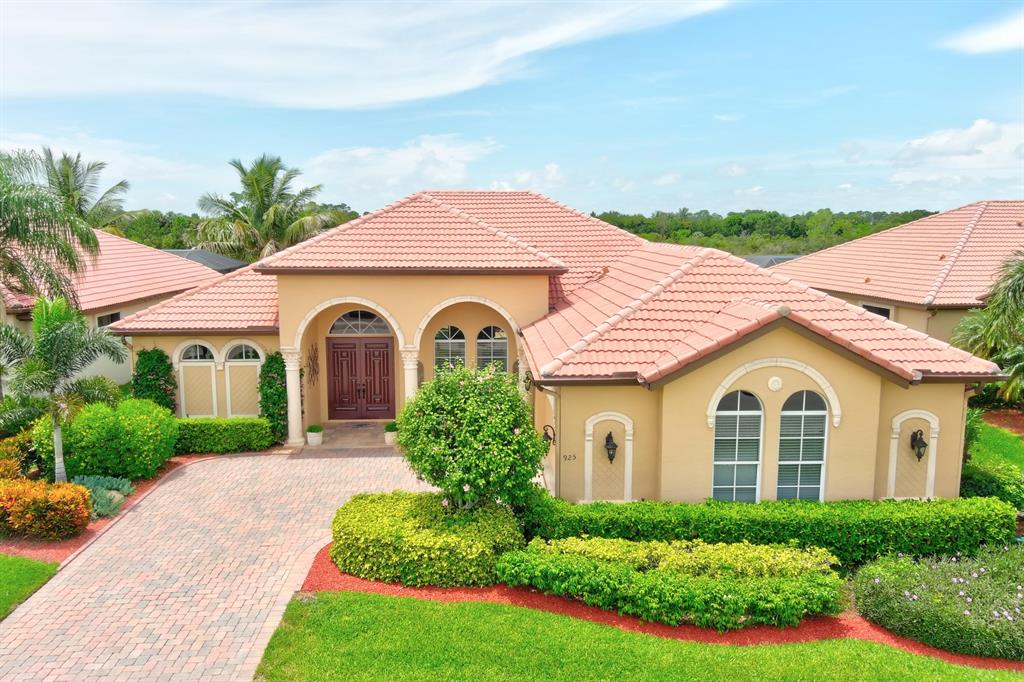 Photo of 925 SW Grand Reserves Boulevard, Port Saint Lucie, FL 34986 (MLS # R10731432)