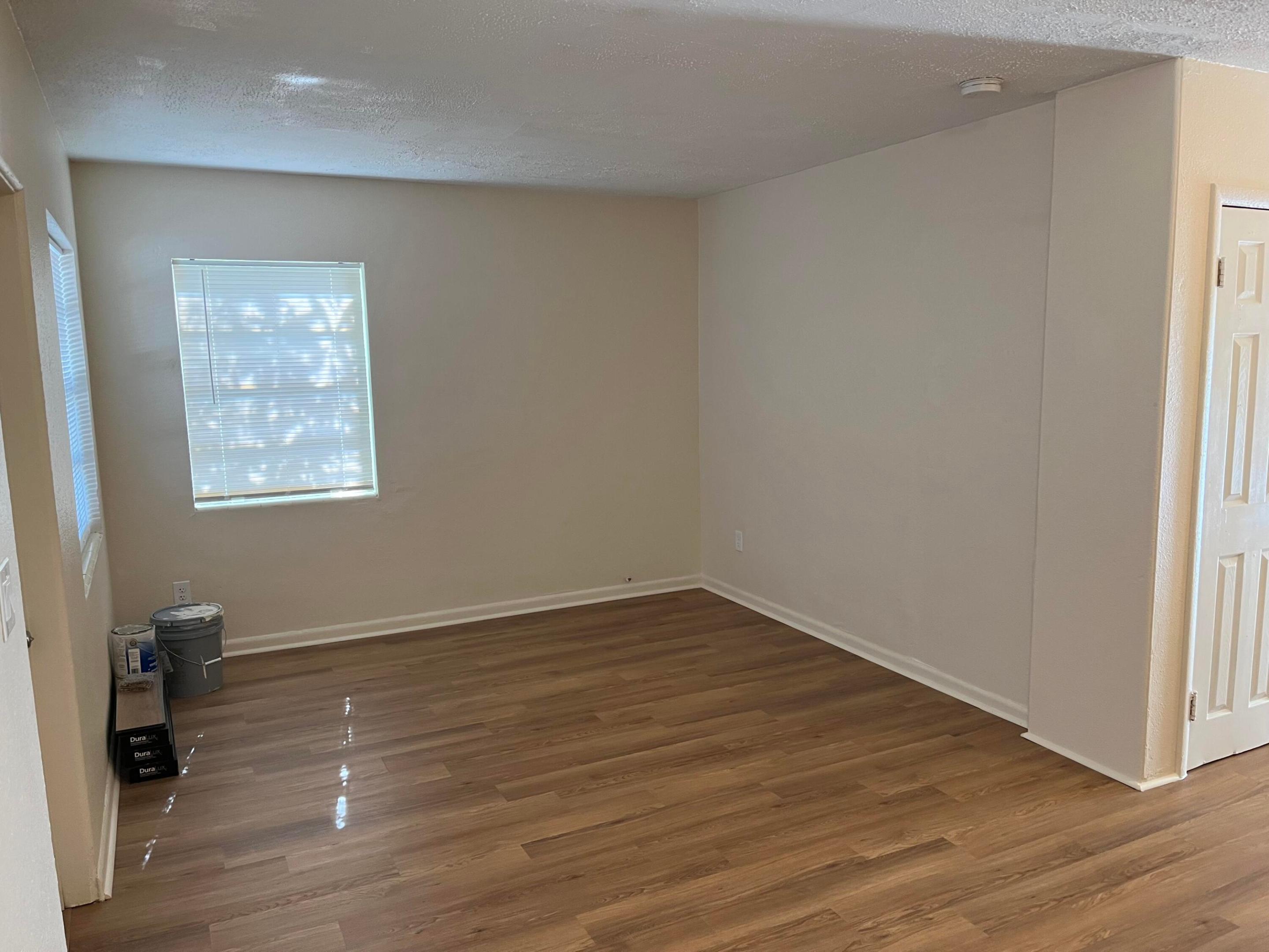 S/D OF 21-44-43, W 1/2 IN - Residential Income