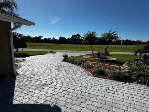 A home in Port St Lucie