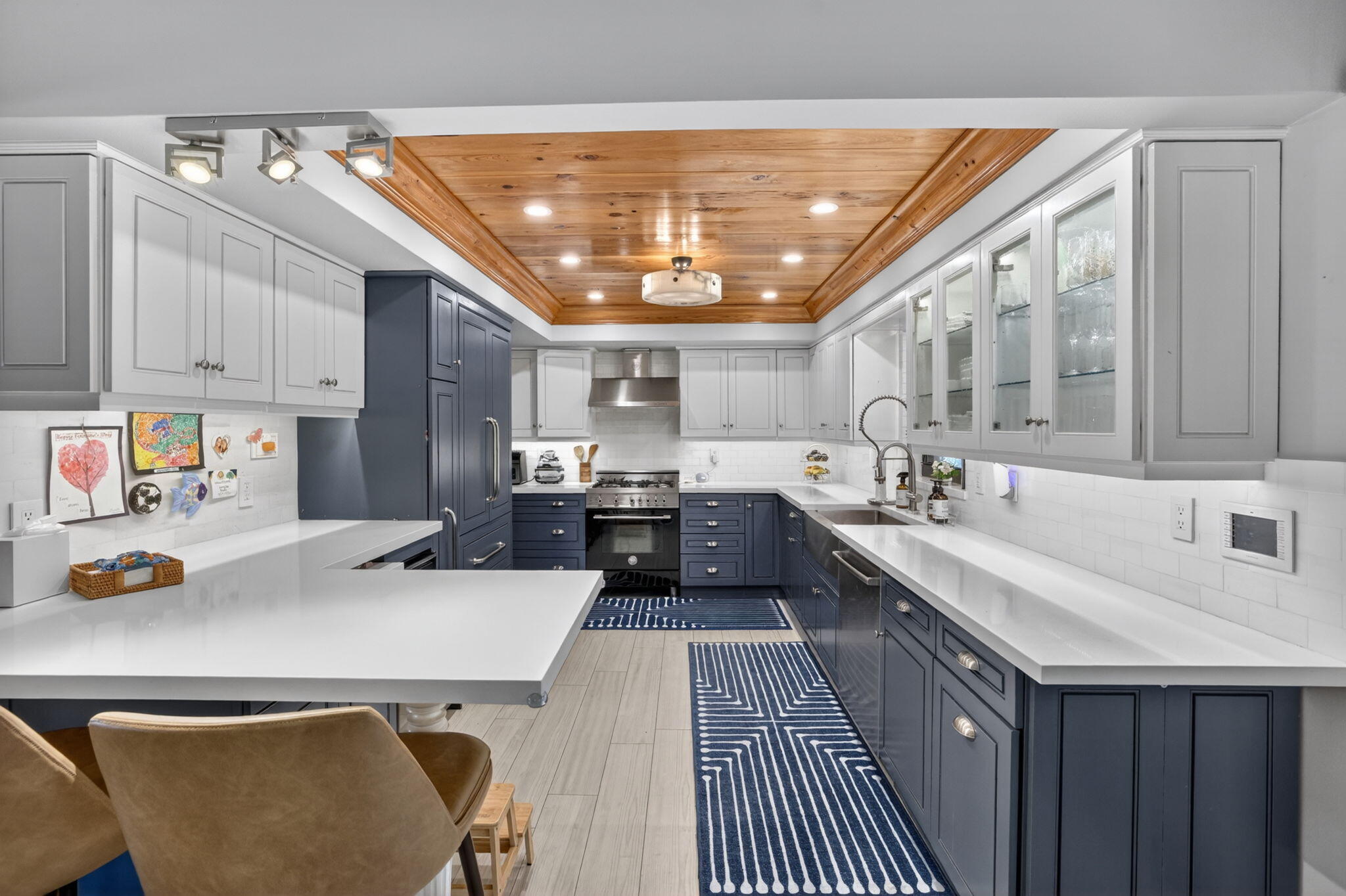 COVE 2ND SEC - Residential
