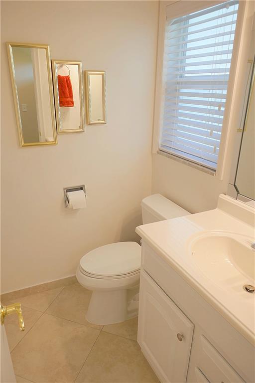 VILLAGE ROYALE GREENBROOK - Residential