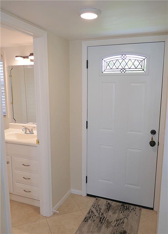 VILLAGE ROYALE GREENBROOK - Residential