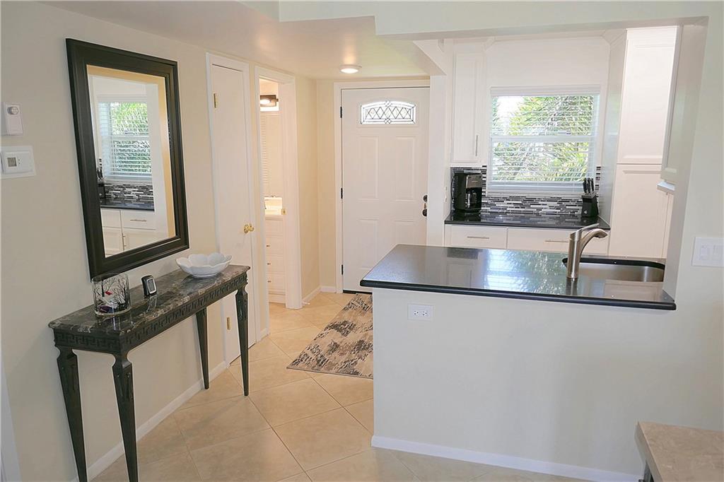 VILLAGE ROYALE GREENBROOK - Residential