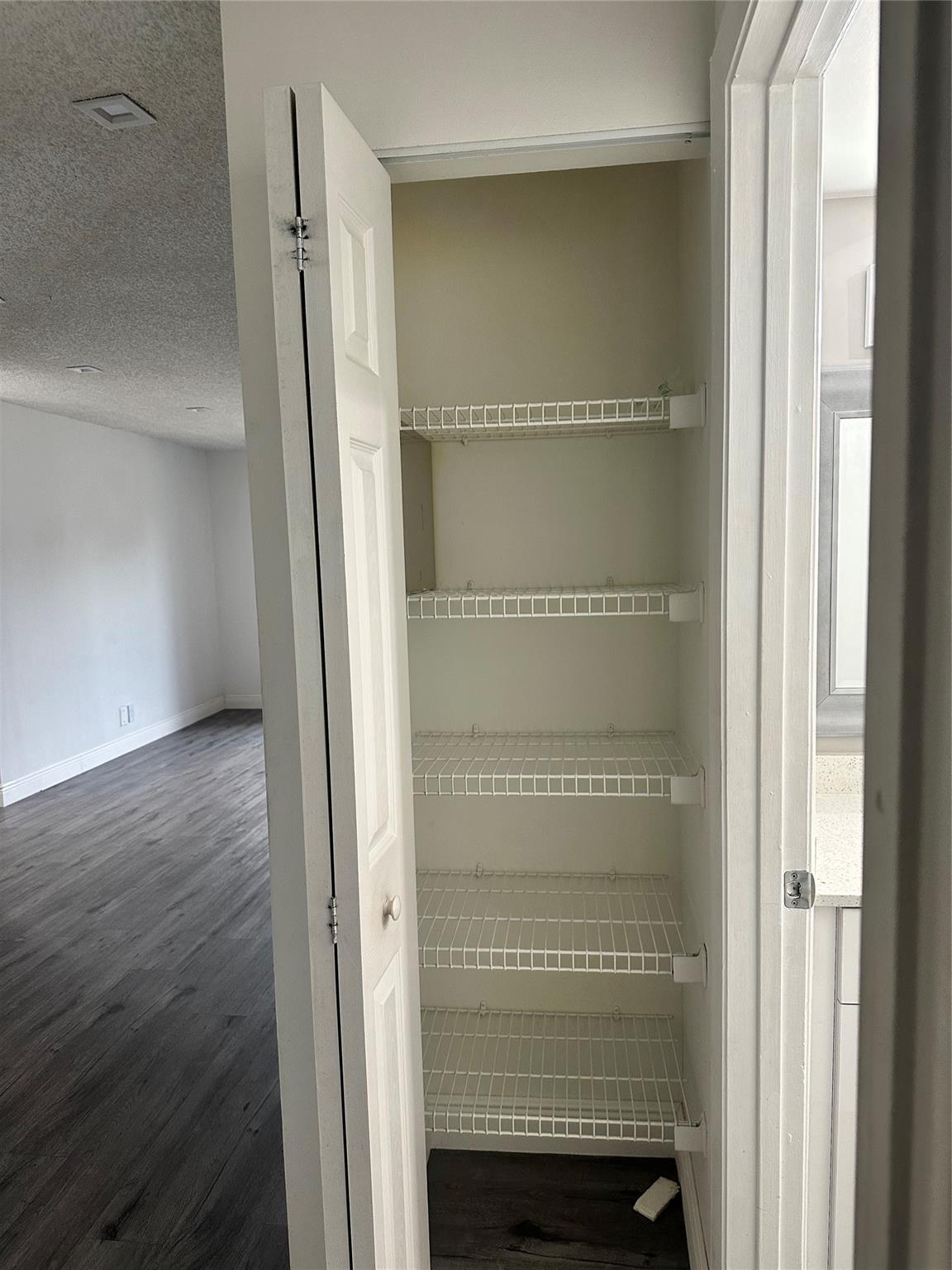 Windmill Lakes I Condo - Residential Lease