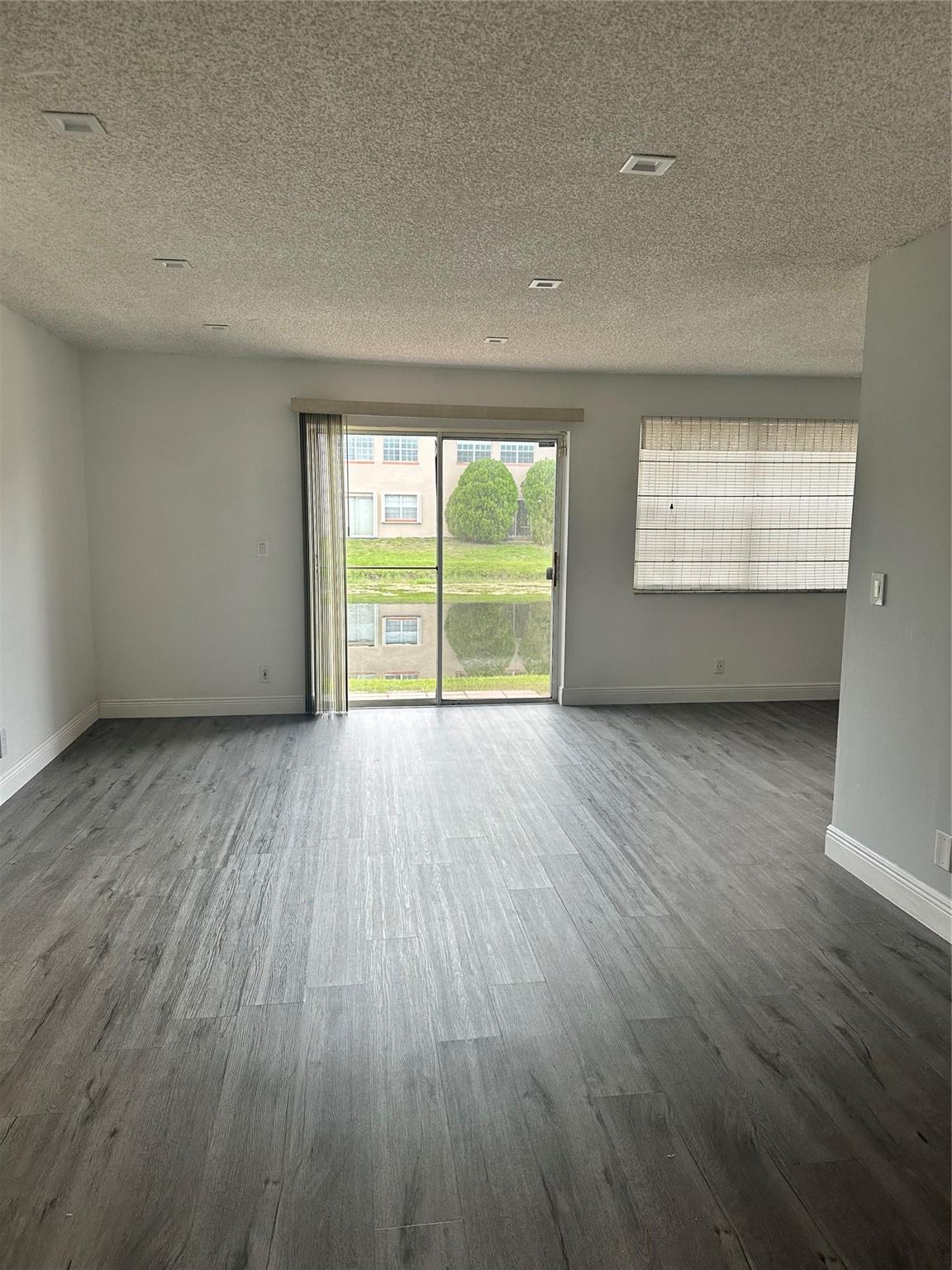 Windmill Lakes I Condo - Residential Lease