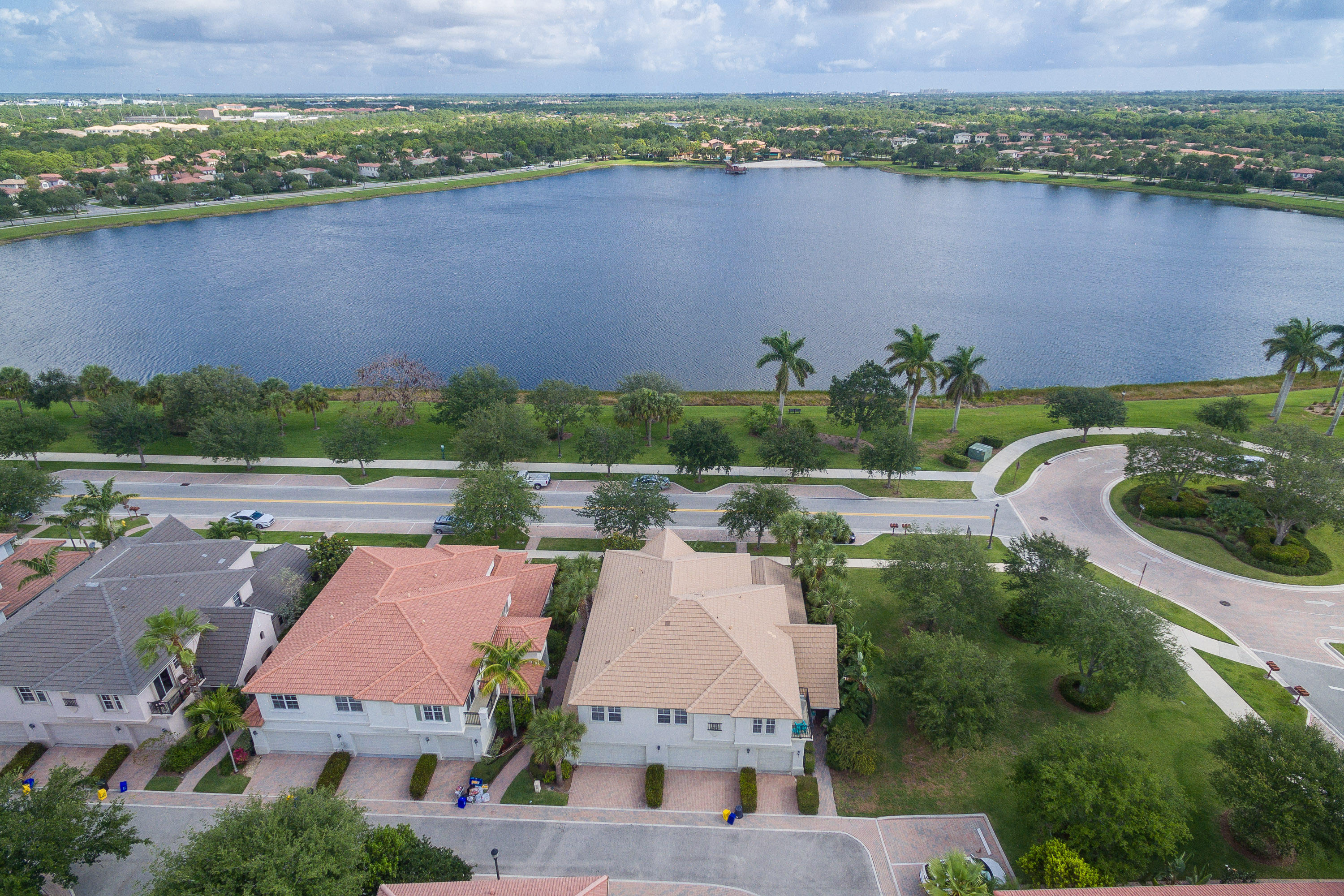 MANSIONS AT EVERGRENE WEST CONDO - Residential