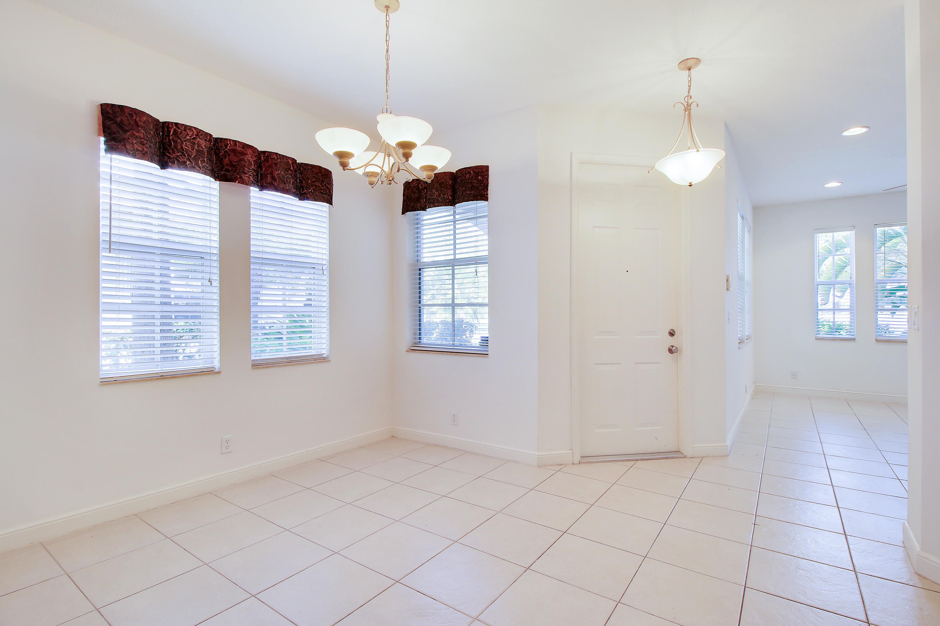 MANSIONS AT EVERGRENE WEST CONDO - Residential