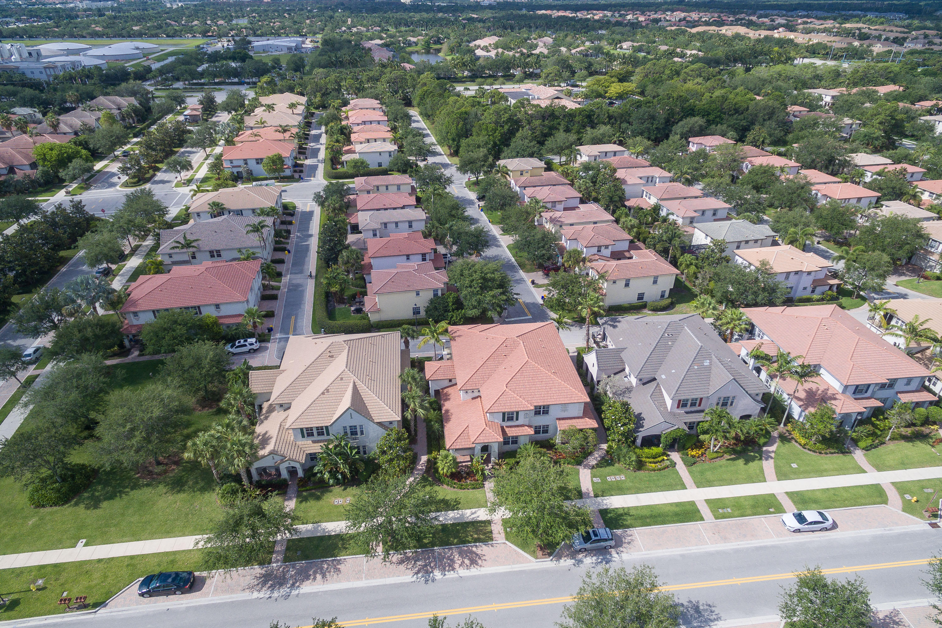 MANSIONS AT EVERGRENE WEST CONDO - Residential