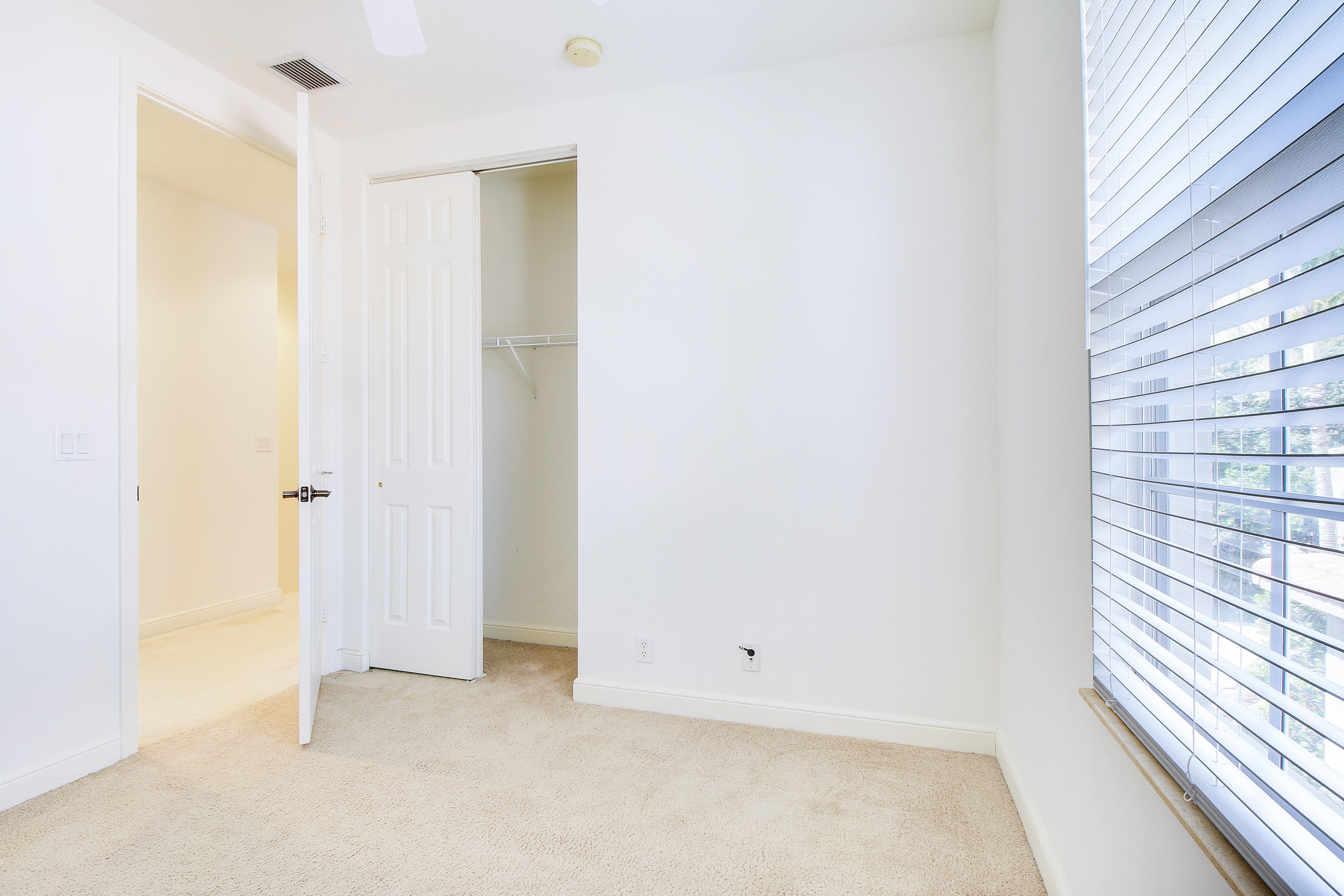 MANSIONS AT EVERGRENE WEST CONDO - Residential