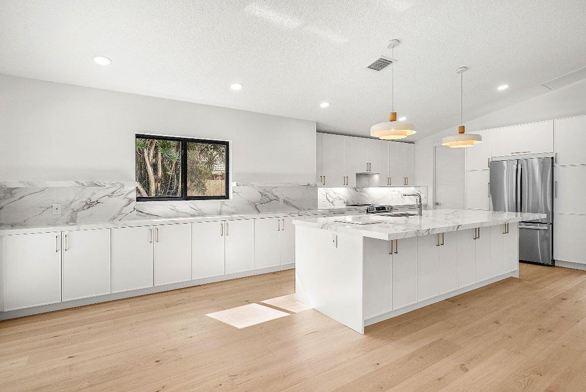 ASPEN RIDGE - Residential