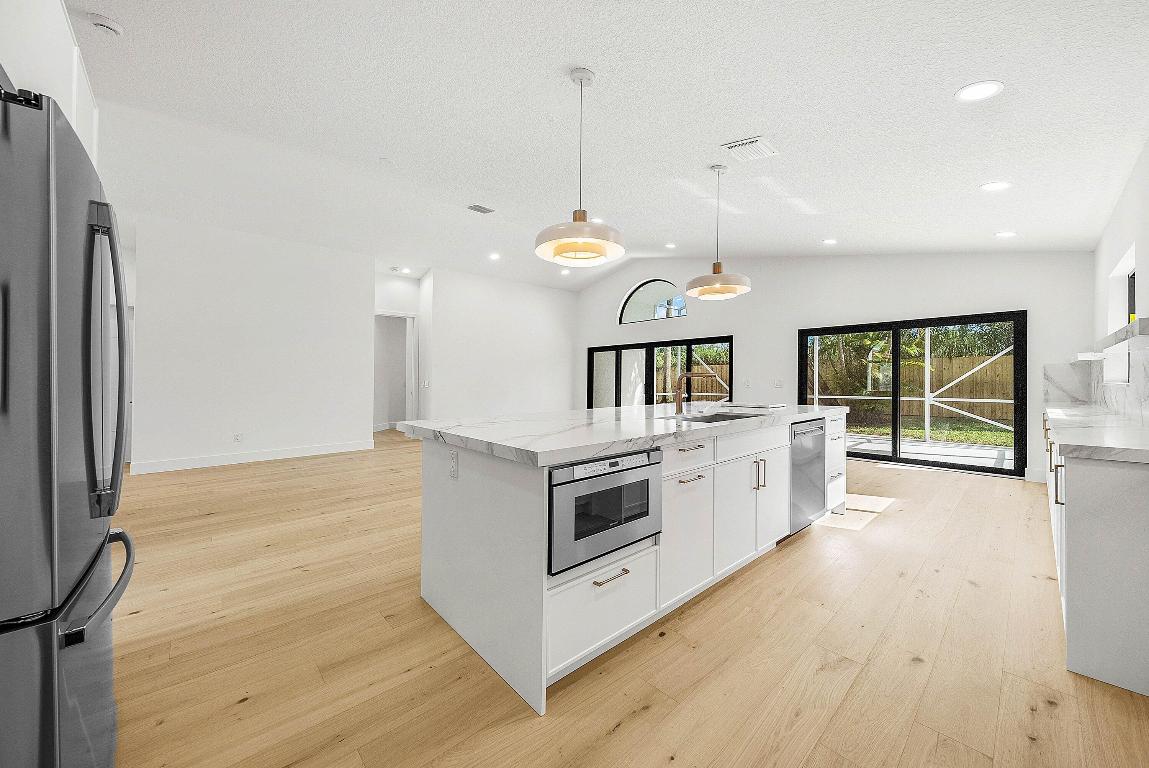 ASPEN RIDGE - Residential