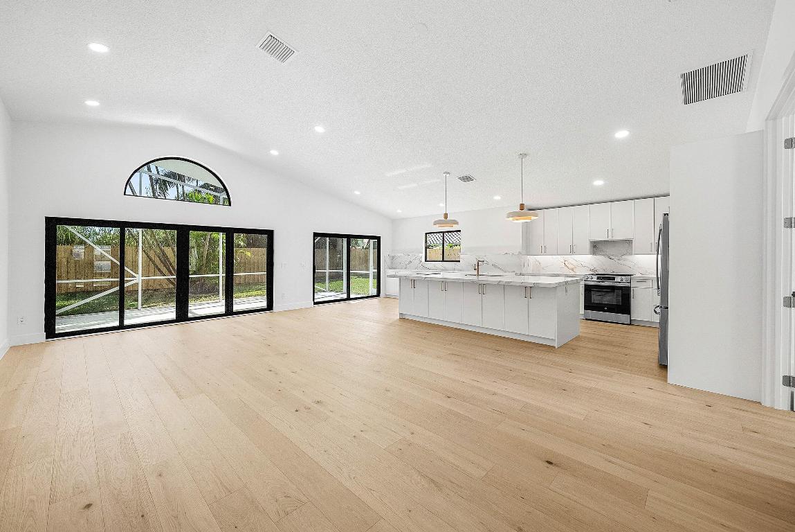 ASPEN RIDGE - Residential