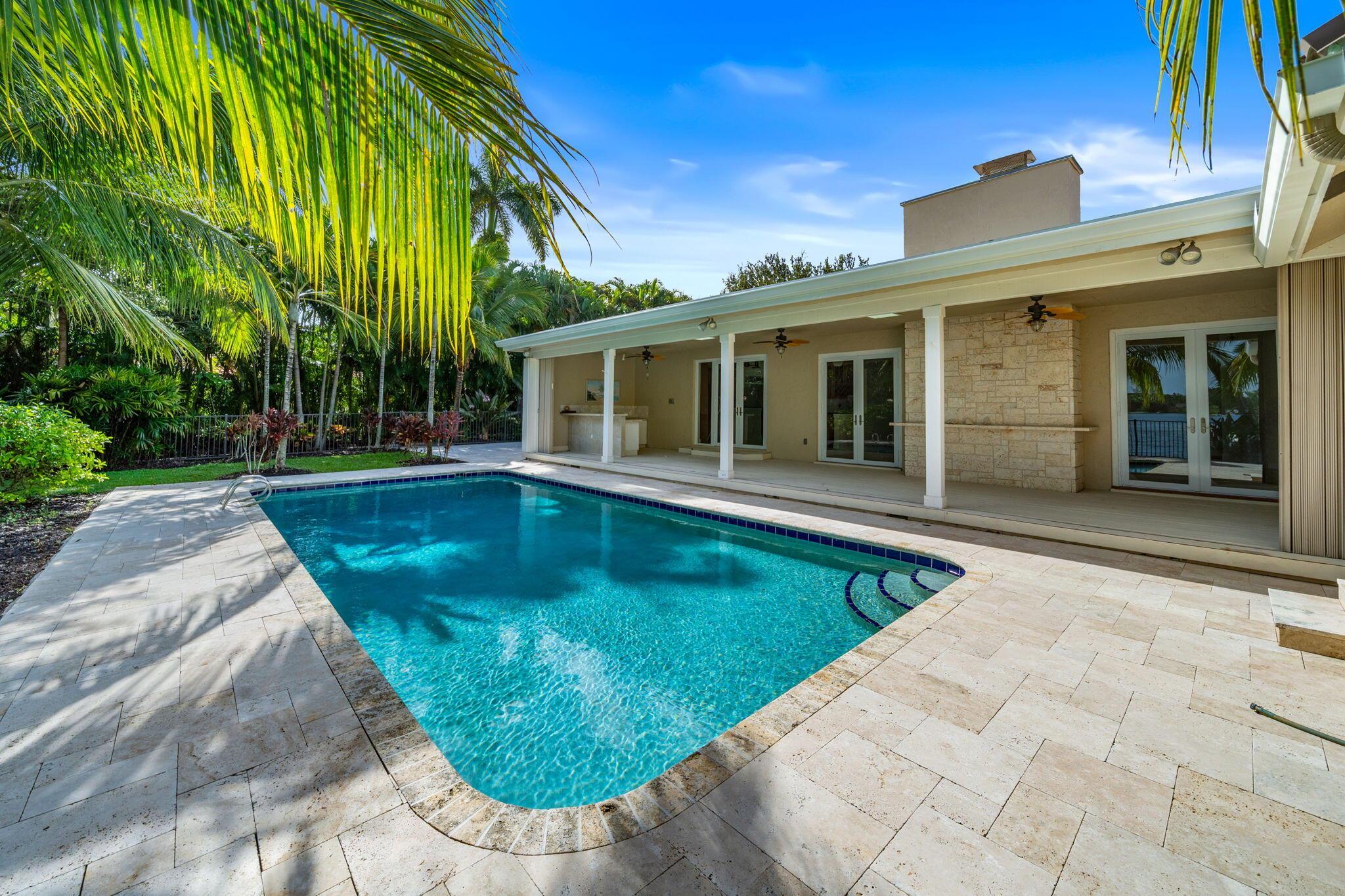 8535 Wendy Lane N