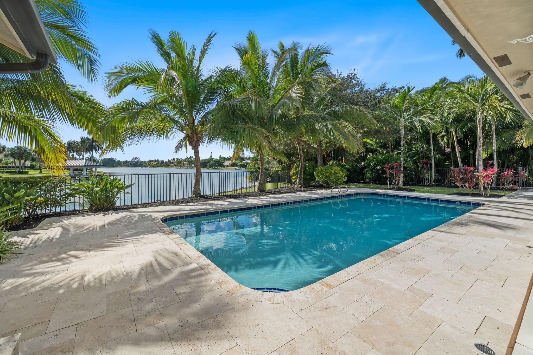 8535 Wendy Lane N