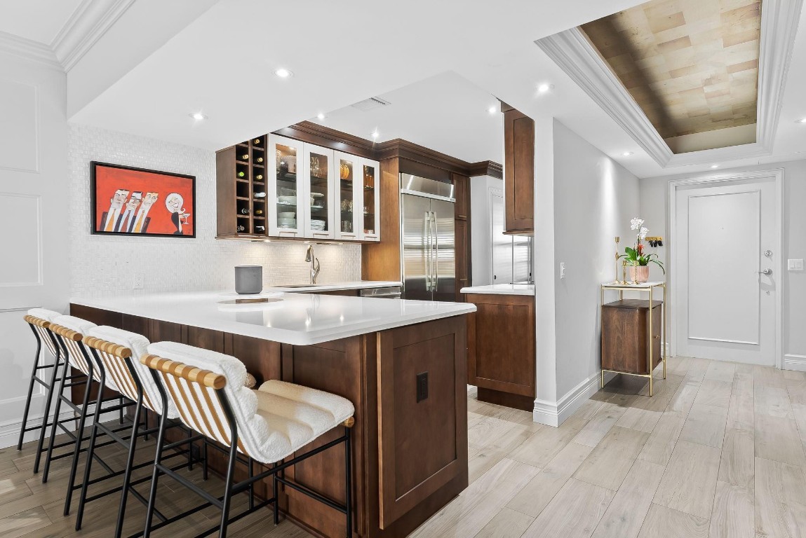 3100 NE 48th Street 304