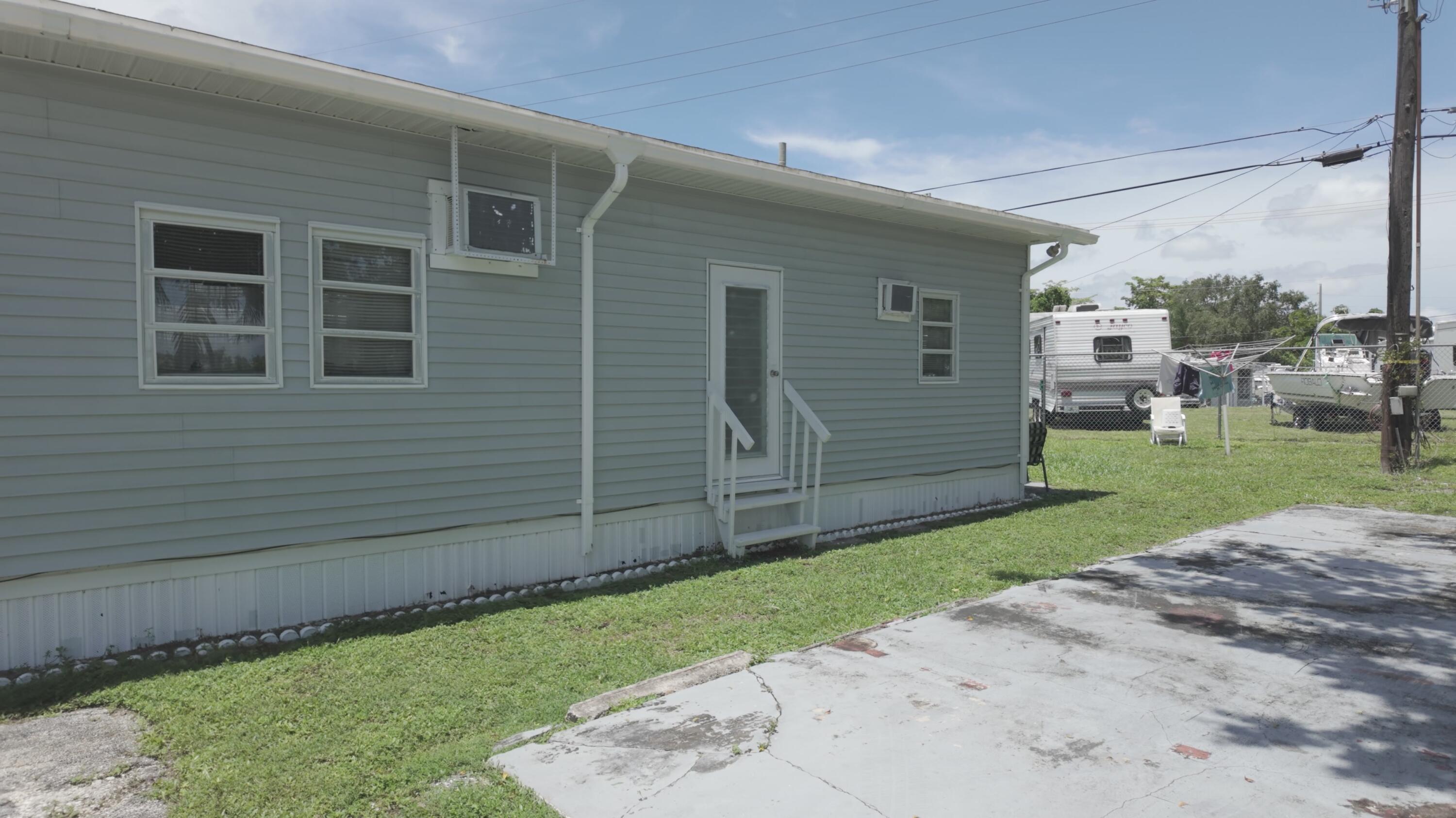 2773 NW 29th Place