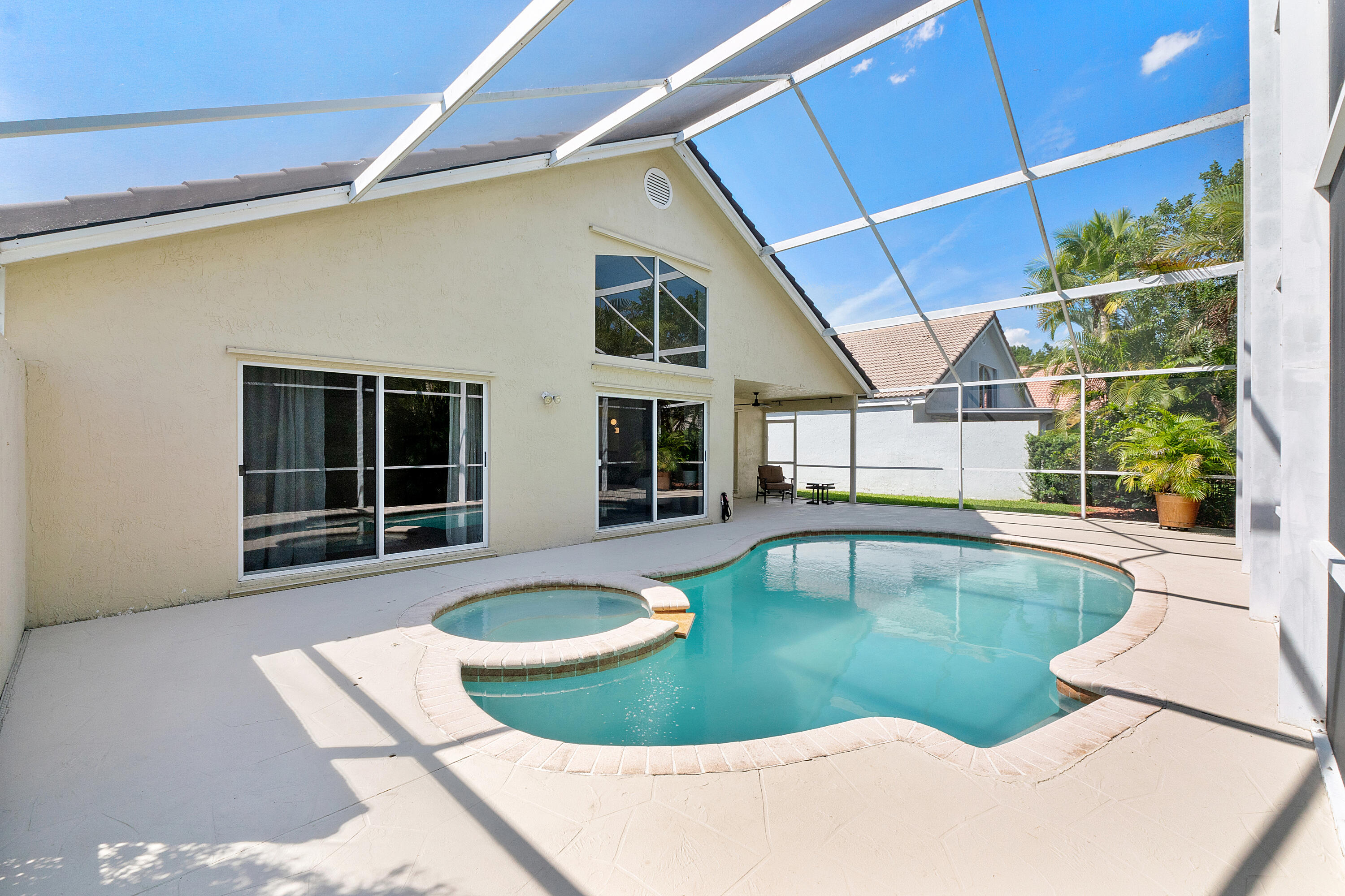 Captiva Cay - COUNTRY ISLES COVE - Residential