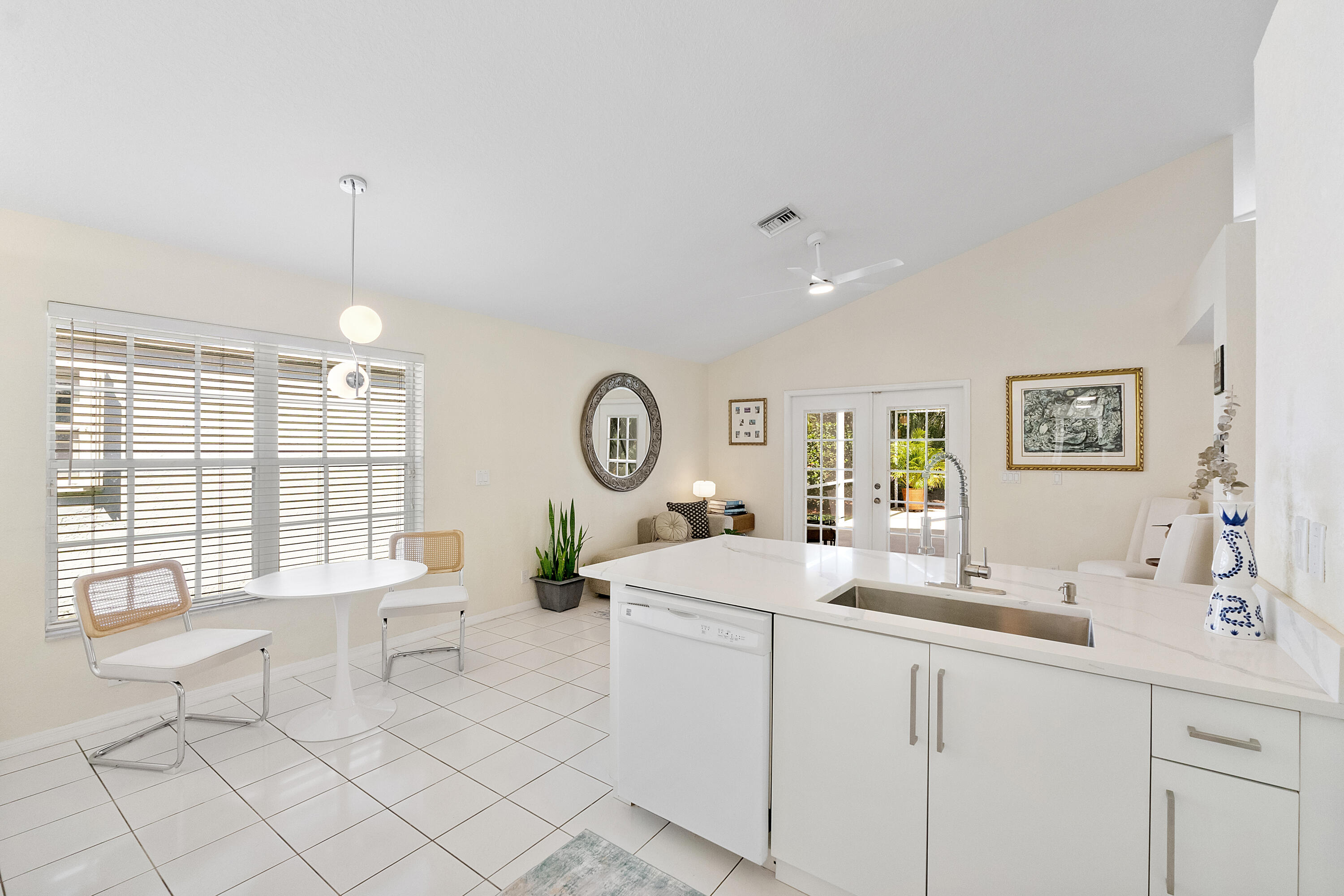 Captiva Cay - COUNTRY ISLES COVE - Residential