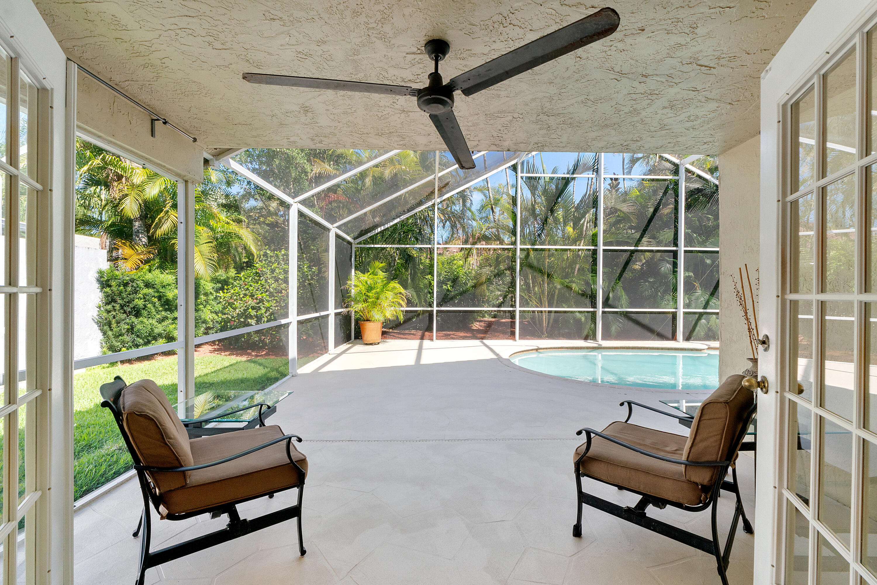 Captiva Cay - COUNTRY ISLES COVE - Residential