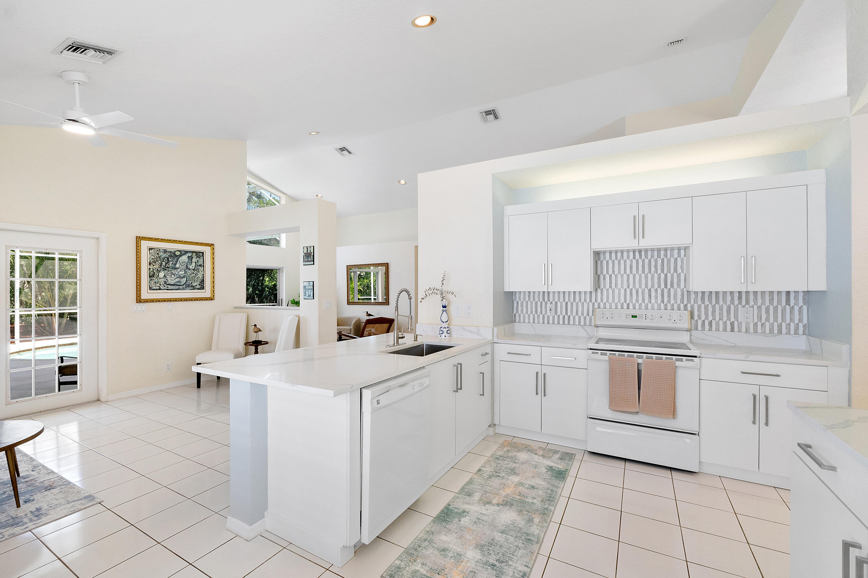 Captiva Cay - COUNTRY ISLES COVE - Residential