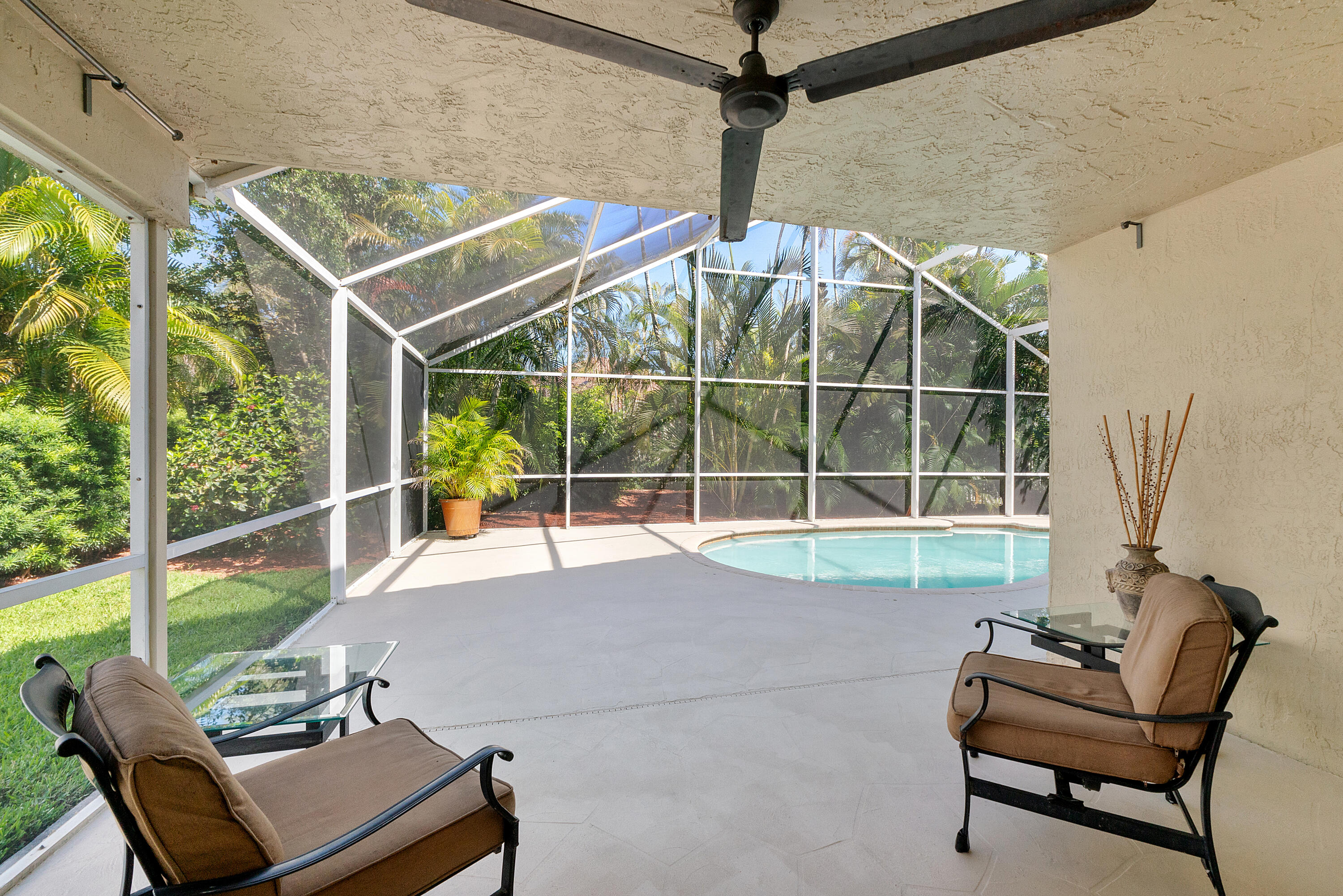 Captiva Cay - COUNTRY ISLES COVE - Residential