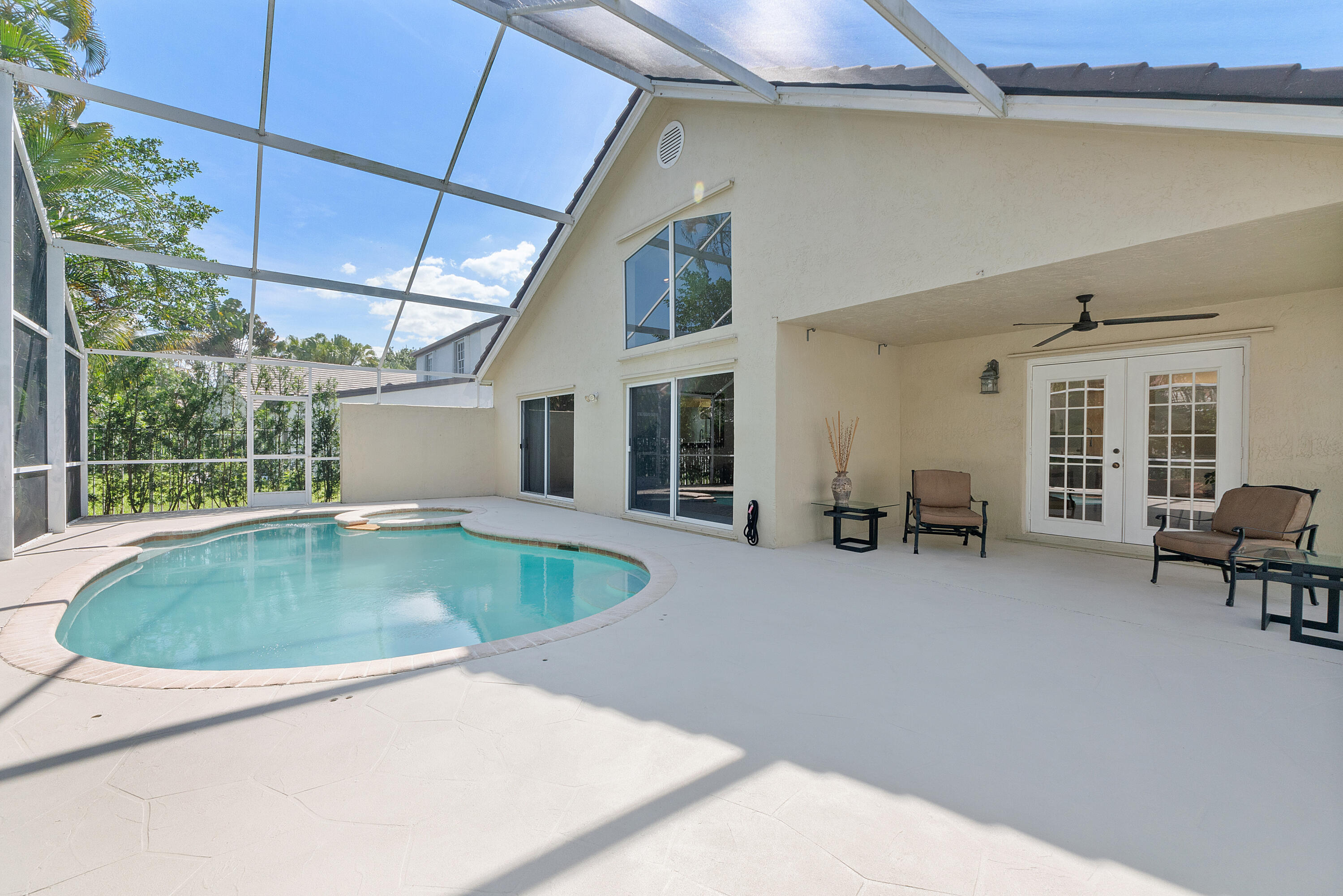 Captiva Cay - COUNTRY ISLES COVE - Residential