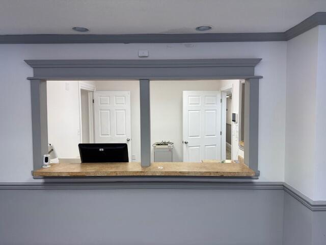 FEE & MAY'S RESUBDIVISION - Commercial Sale