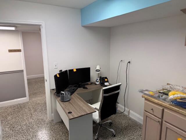 FEE & MAY'S RESUBDIVISION - Commercial Sale