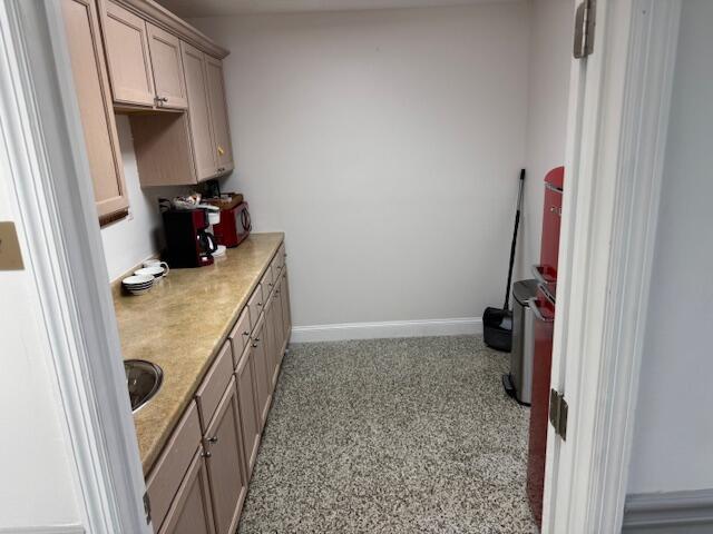 FEE & MAY'S RESUBDIVISION - Commercial Sale