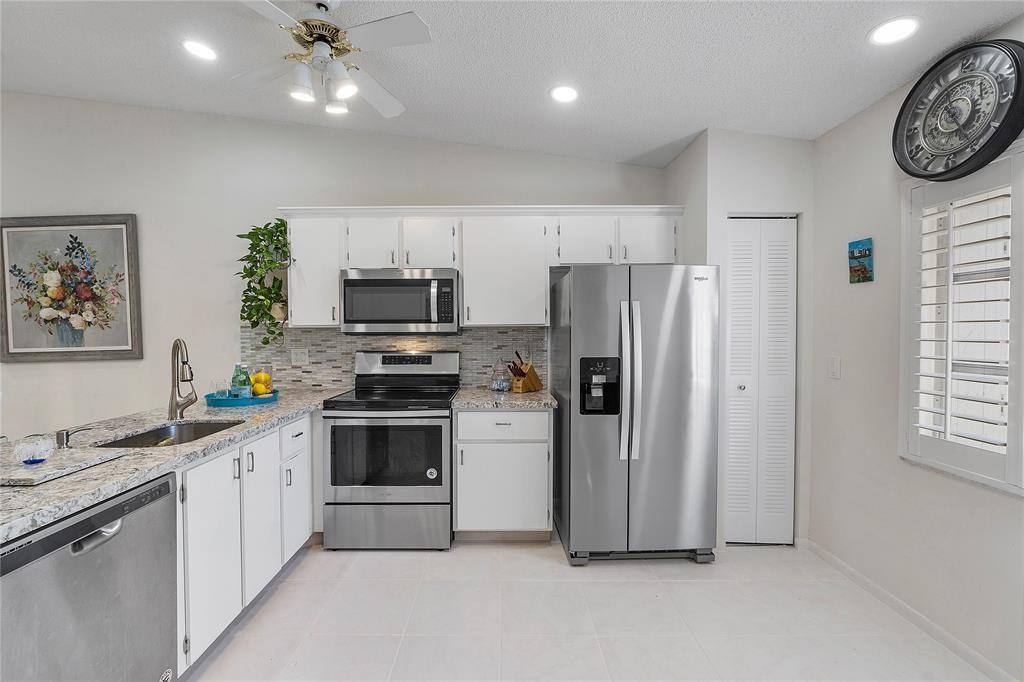 WHISPER WALK - Residential