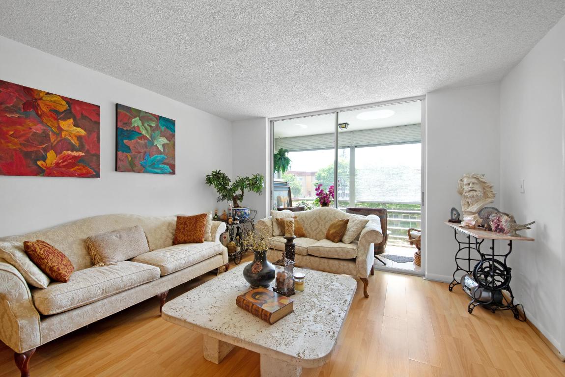 SUNRISE LAKES Phase 3 - Residential