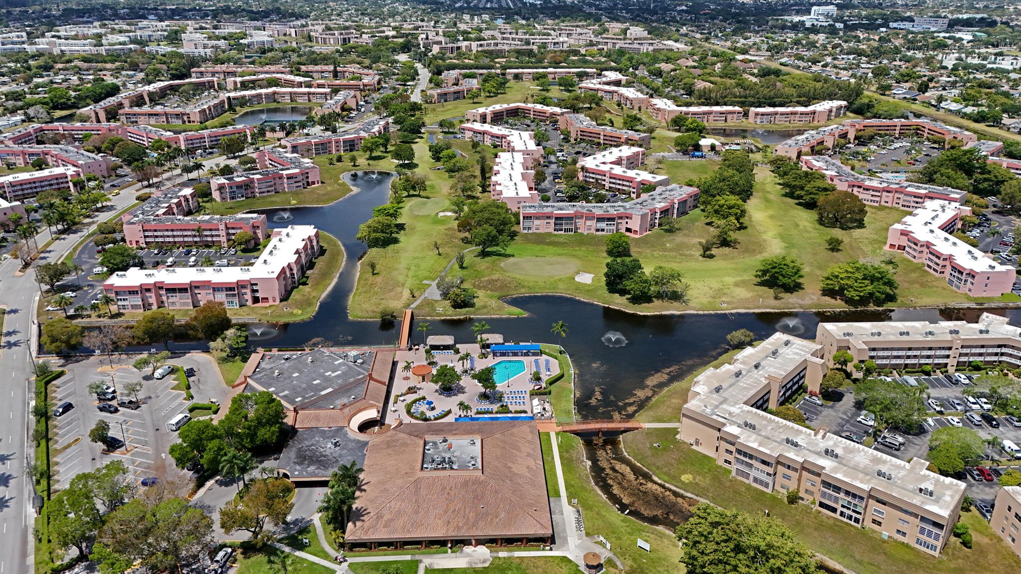 SUNRISE LAKES Phase 3 - Residential