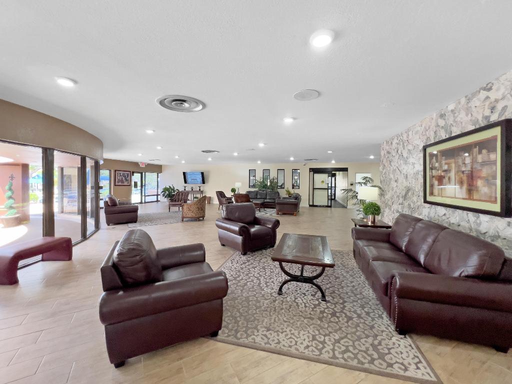 SUNRISE LAKES Phase 3 - Residential