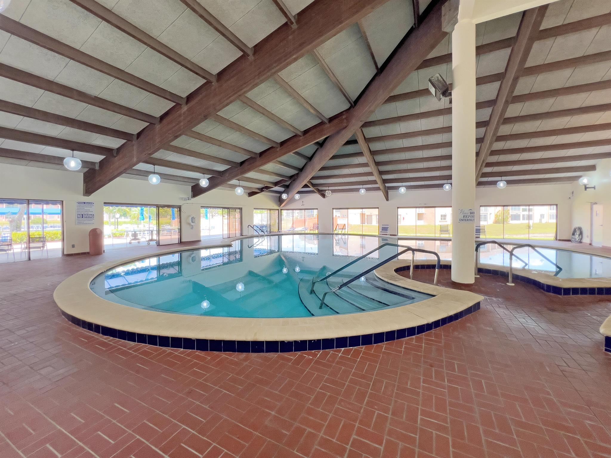 SUNRISE LAKES Phase 3 - Residential