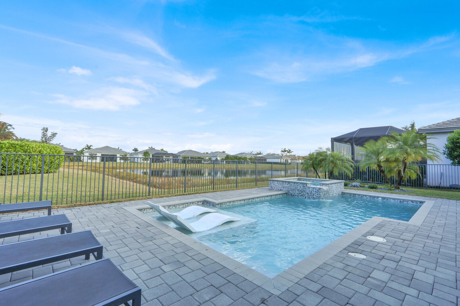 12752 Veneto Springs Drive, Boynton Beach, FL, 33473/$2,350,000 3 12752 Veneto Springs Drive