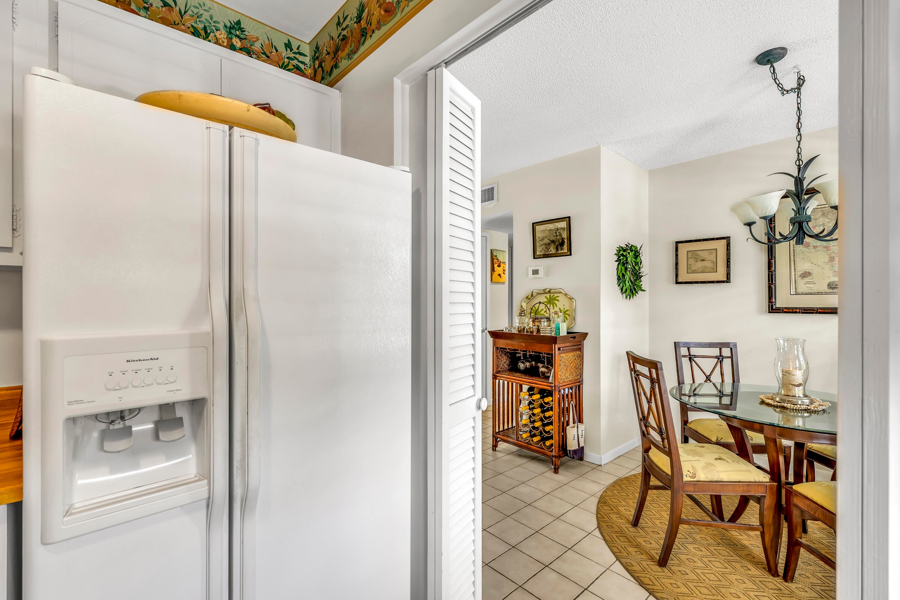 139 SUNRISE Avenue 2080