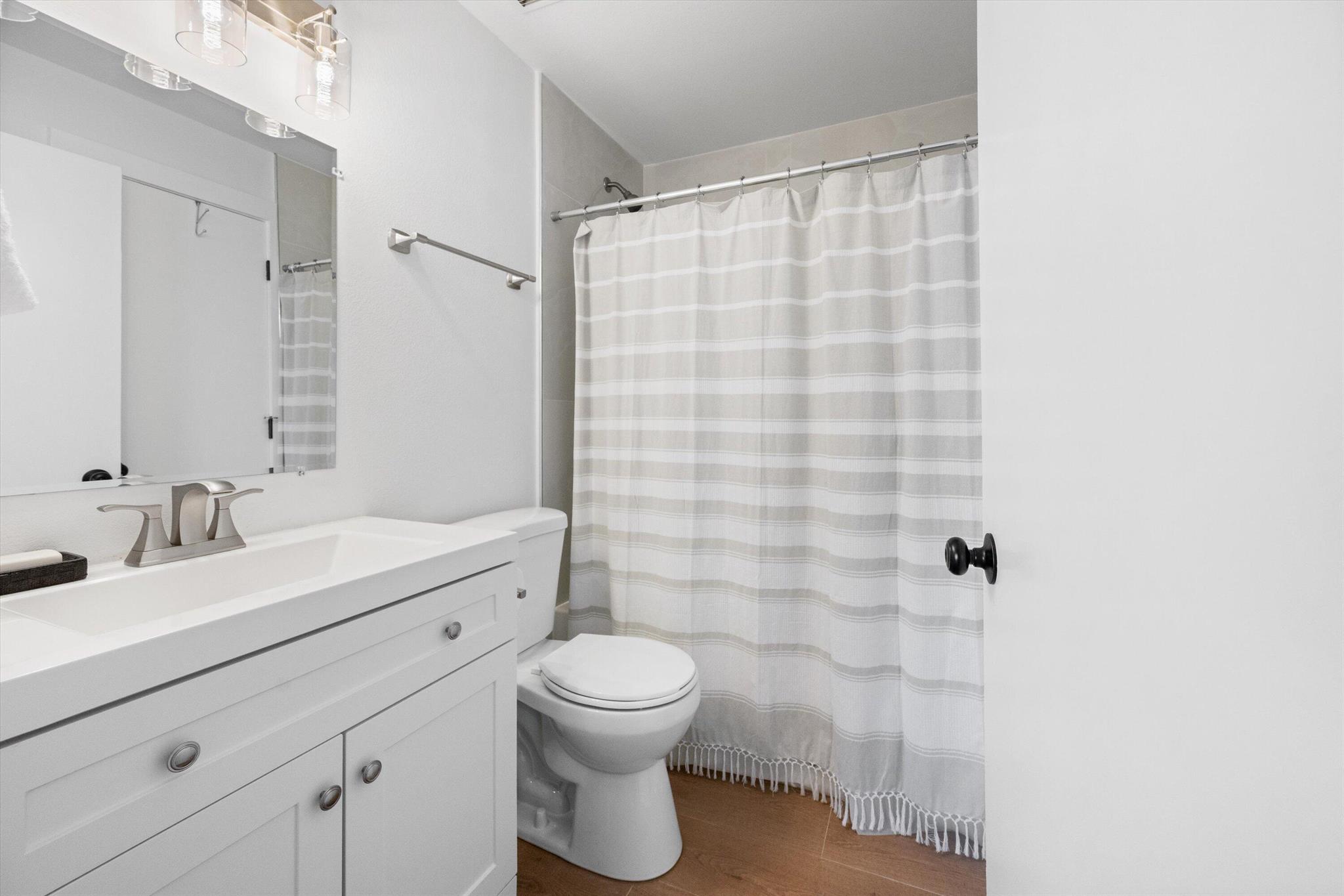 SHORES AT WELLINGTON II C - Residential