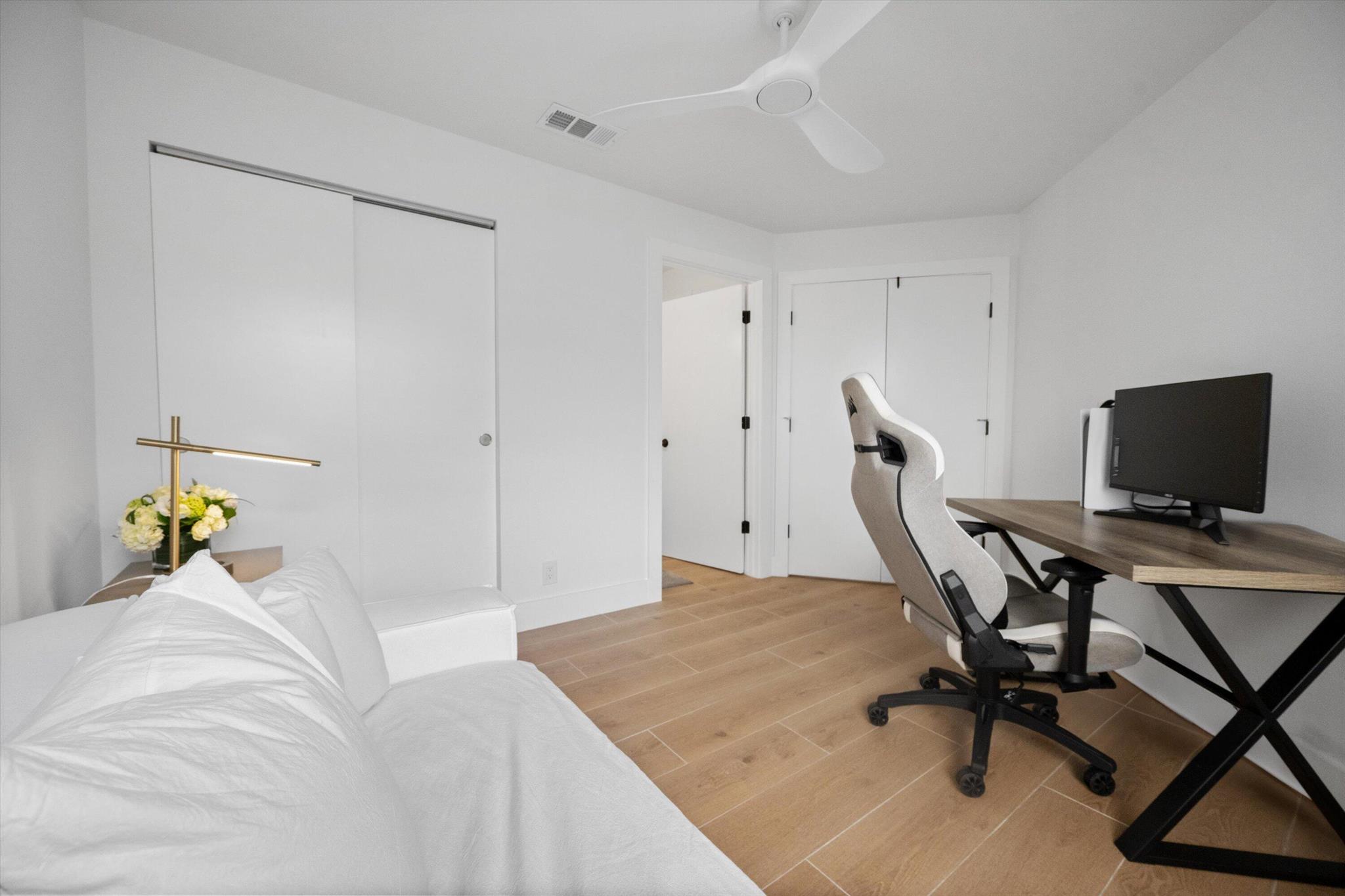 SHORES AT WELLINGTON II C - Residential