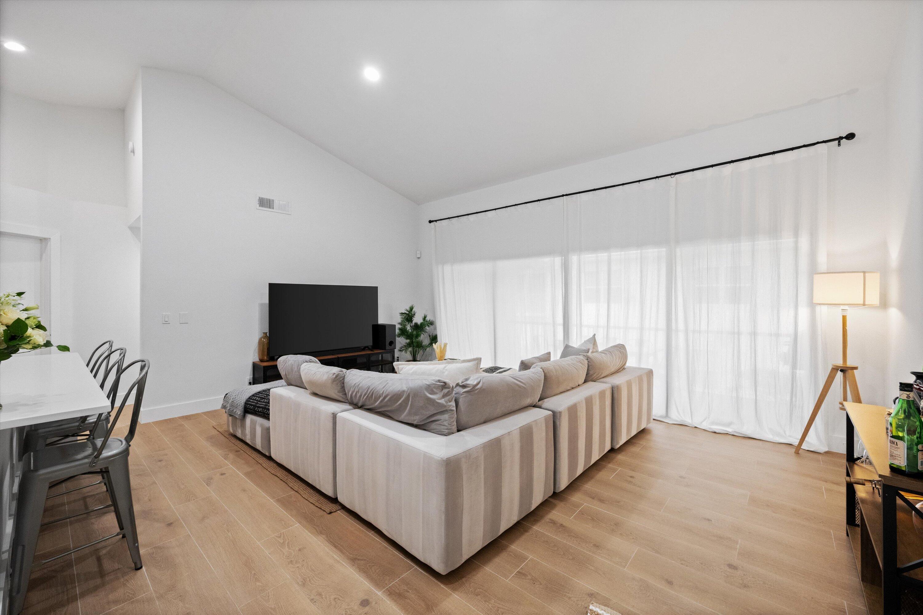 12628 Shoreline Drive 9e