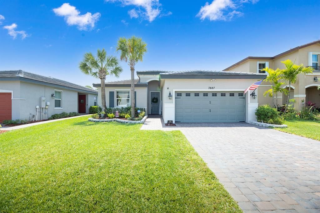 Photo of 7887 NW Greenbank Circle Cir, Port St Lucie, FL 34987 (MLS # R10798520)