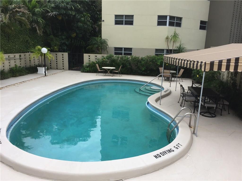 Rivercrest Condominium - Residential