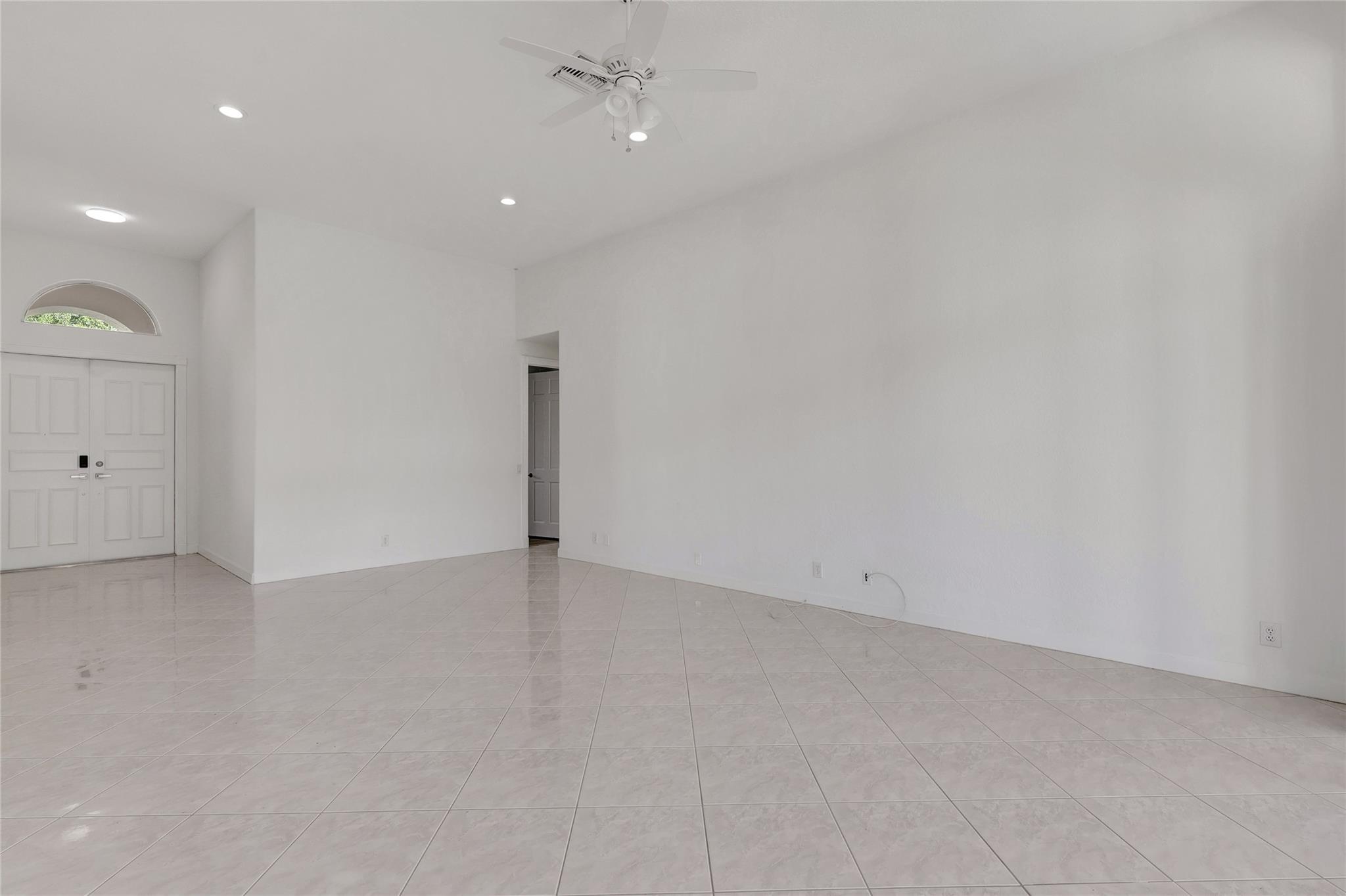 2690 Oakmont