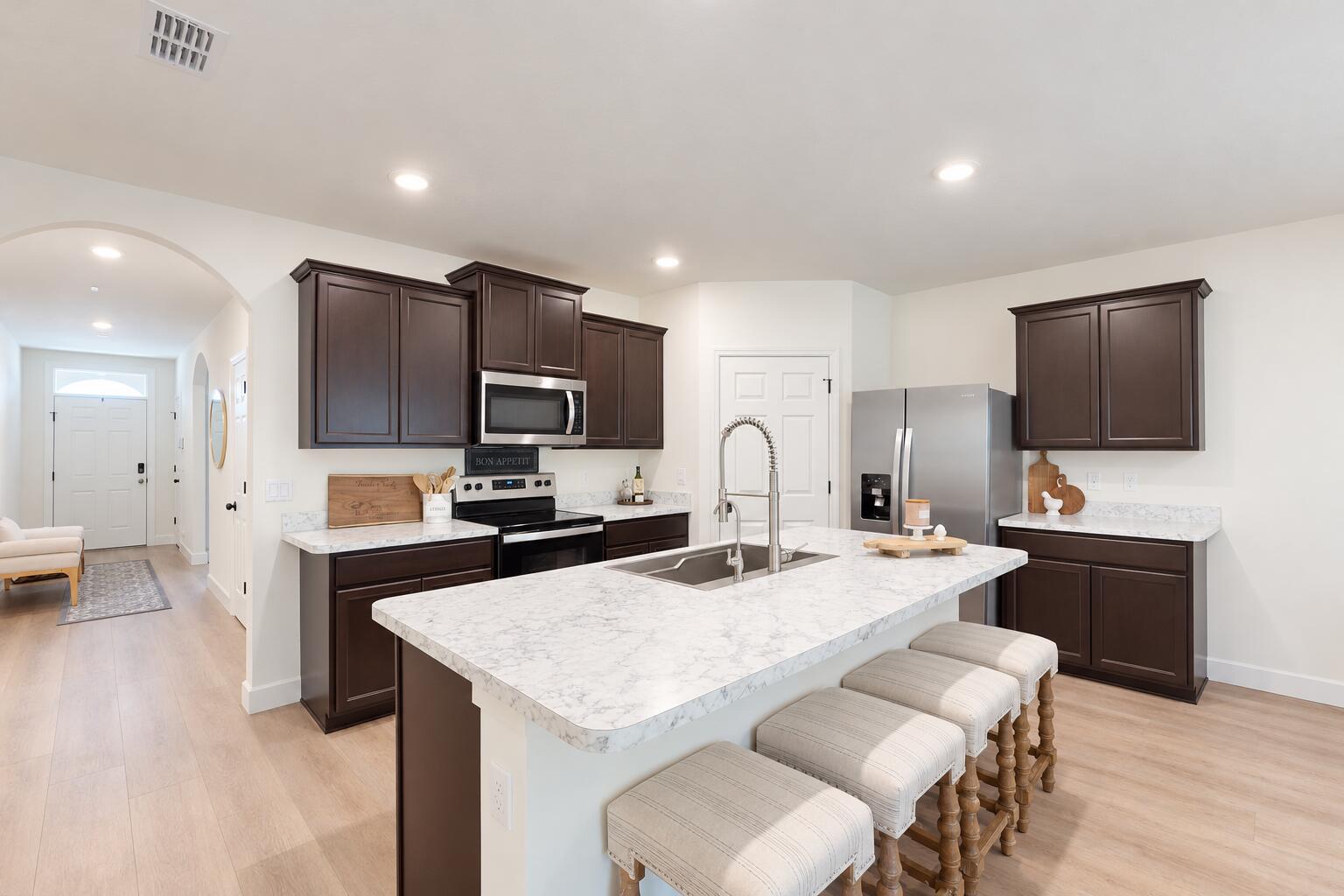 5219 Entertainment Way