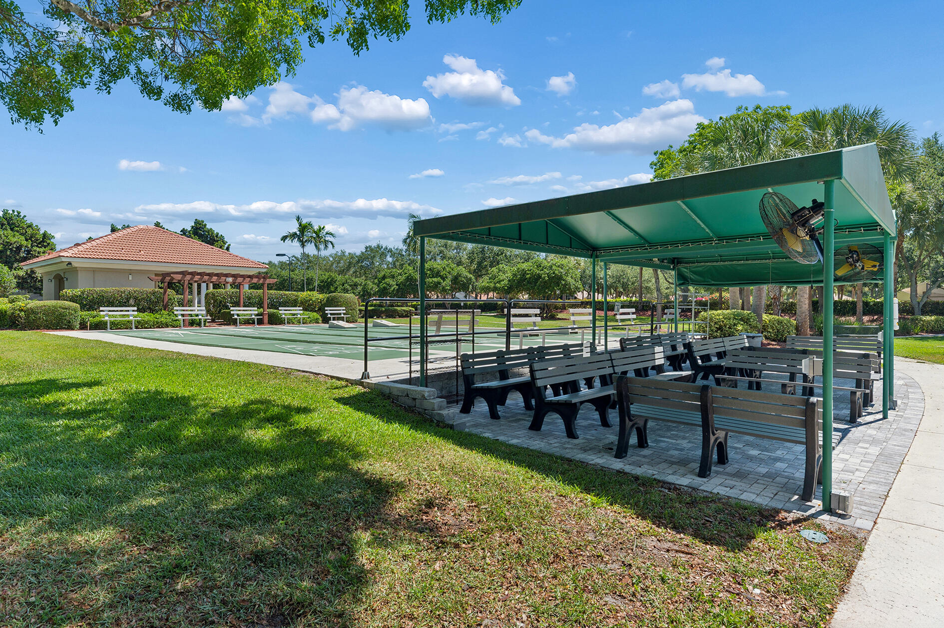 TUSCANY BAY - Residential