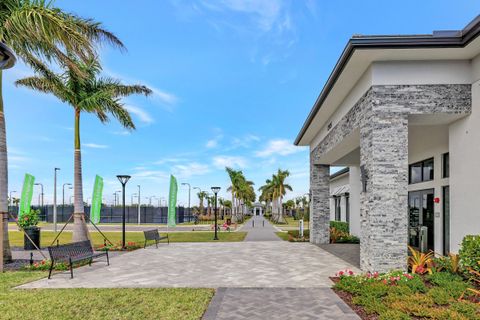 A home in Port St Lucie