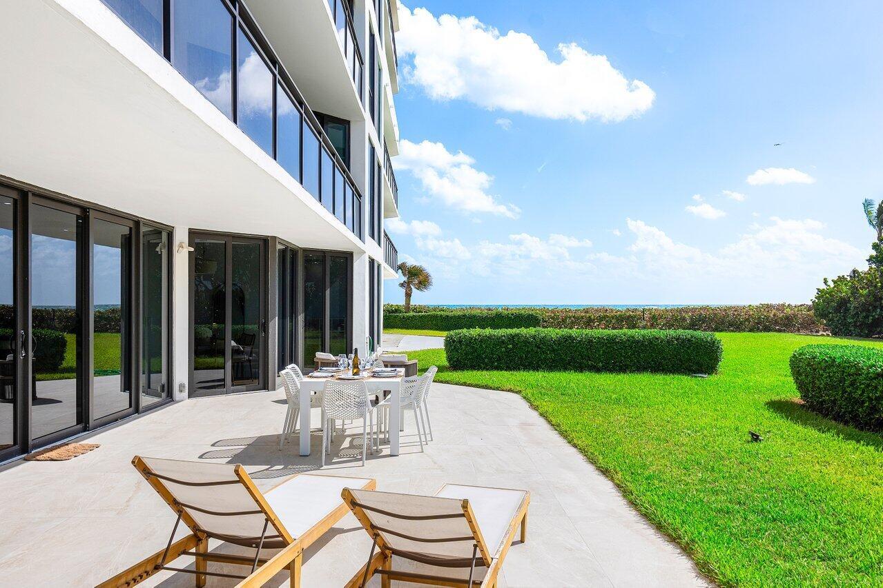 PALM BEACH HAMPTON CONDO - Residential