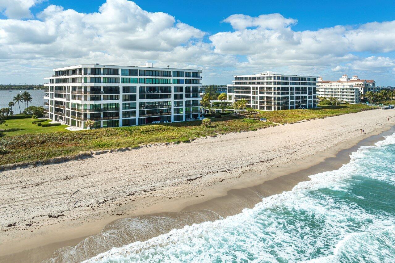 PALM BEACH HAMPTON CONDO - Residential