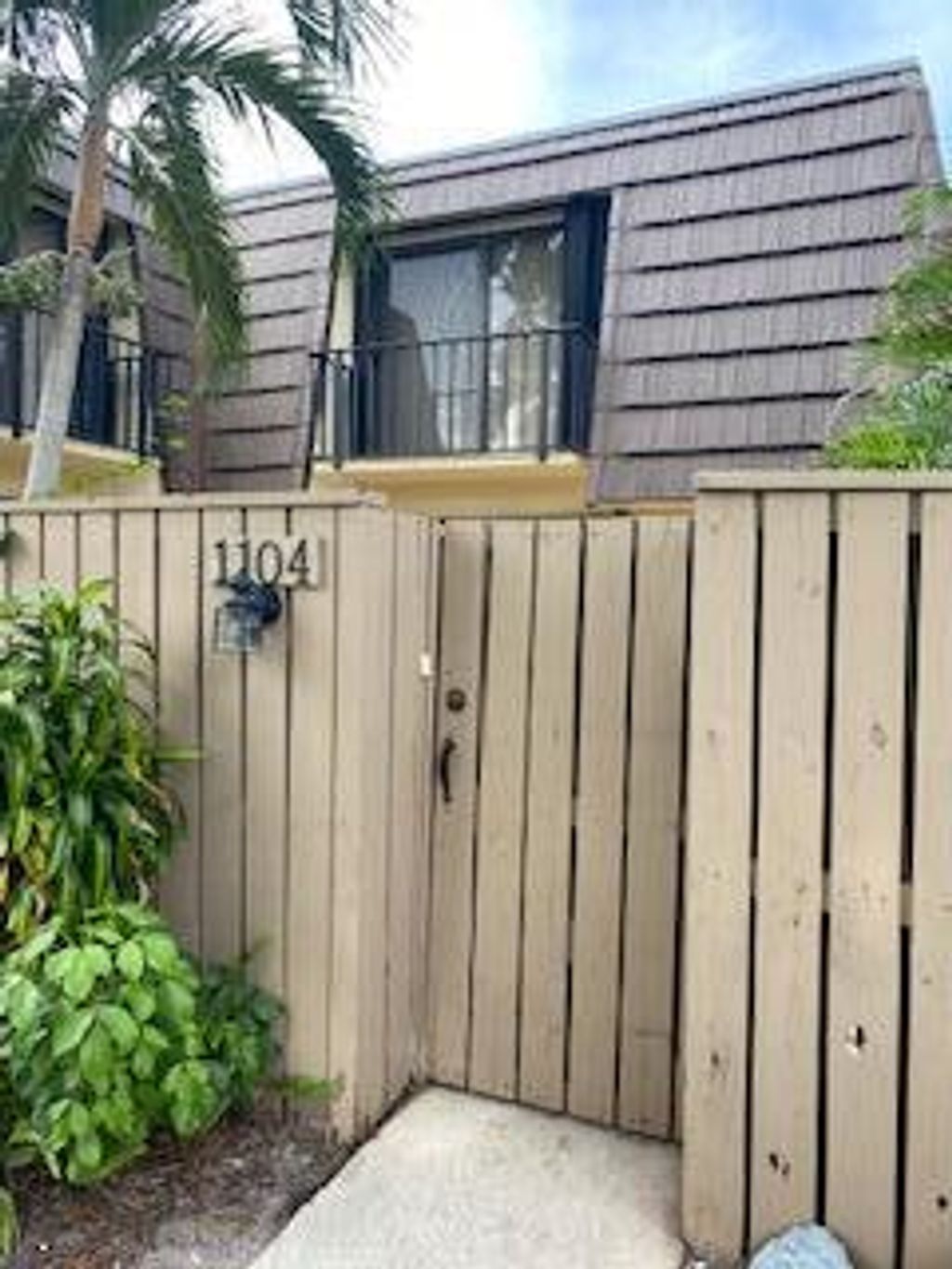 Photo of 1104 11th Court, Palm Beach Gardens, FL 33410 (MLS # R10754421)