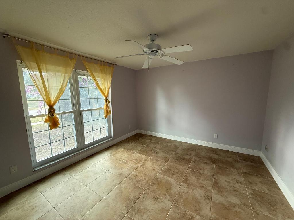 GREENVIEW SHORES 2 OF WELLINGTON - Residential Lease